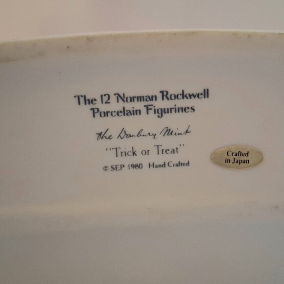 Vintage 1980 Norman Rockwell "Trick or Treat" Figurine - Picture 10 of 10